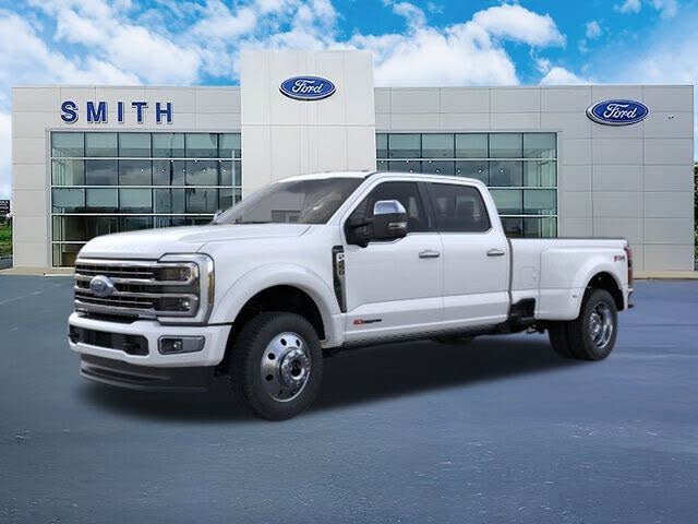 2026 Ford F-450 Super Duty Platinum Crew Cab LB DRW 4WD