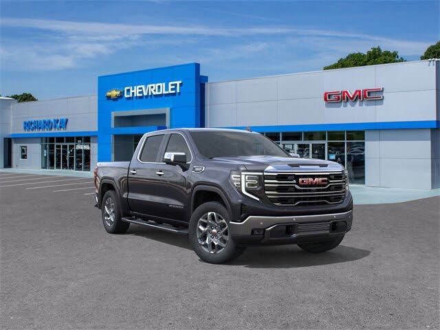 2026 GMC Sierra 1500 SLT Crew Cab 4WD