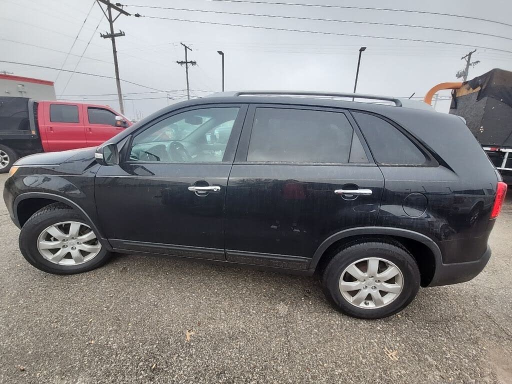 2011 Kia Sorento LX