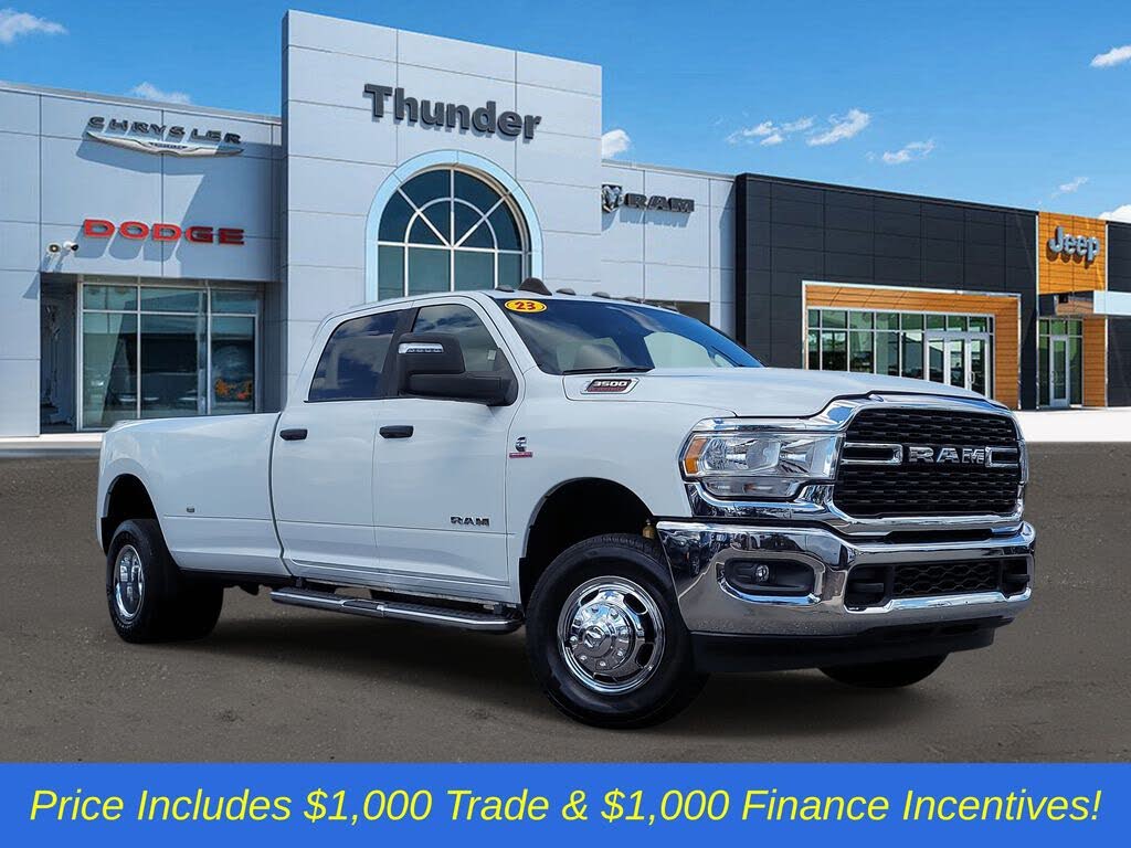 2023 RAM 3500 Big Horn Crew Cab LB DRW 4WD