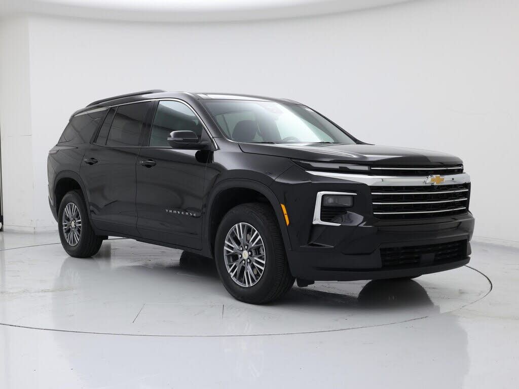2025 Chevrolet Traverse LT FWD