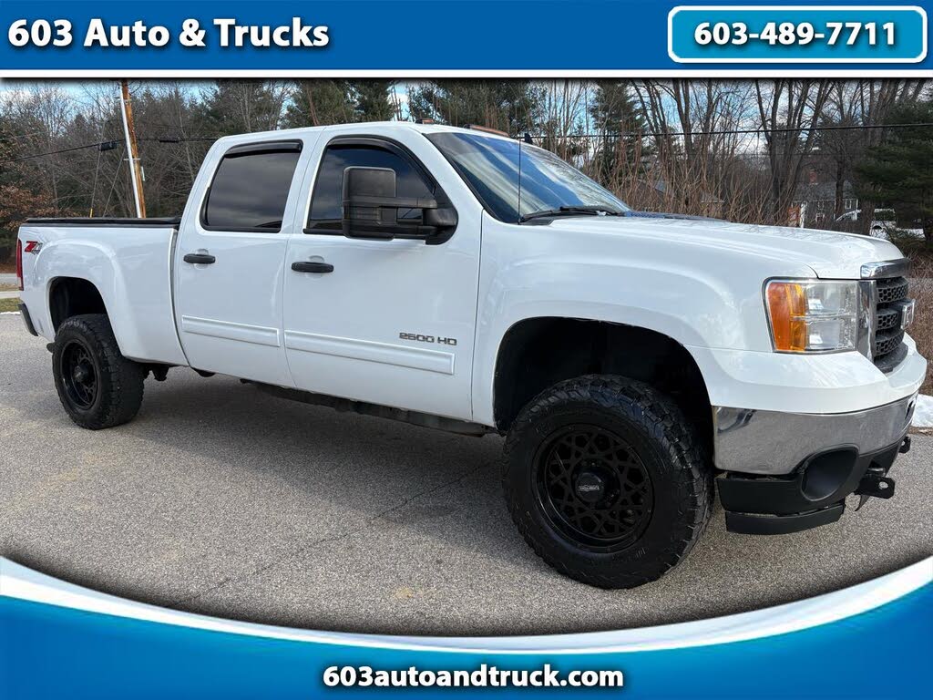 2011 GMC Sierra 2500HD SLE Crew Cab 4WD