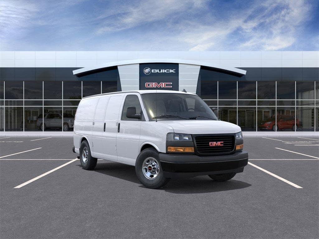 2025 GMC Savana Cargo 3500 RWD