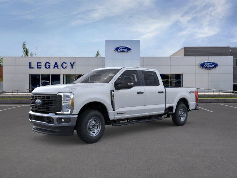 2026 Ford F-250 Super Duty XL Crew Cab 4WD