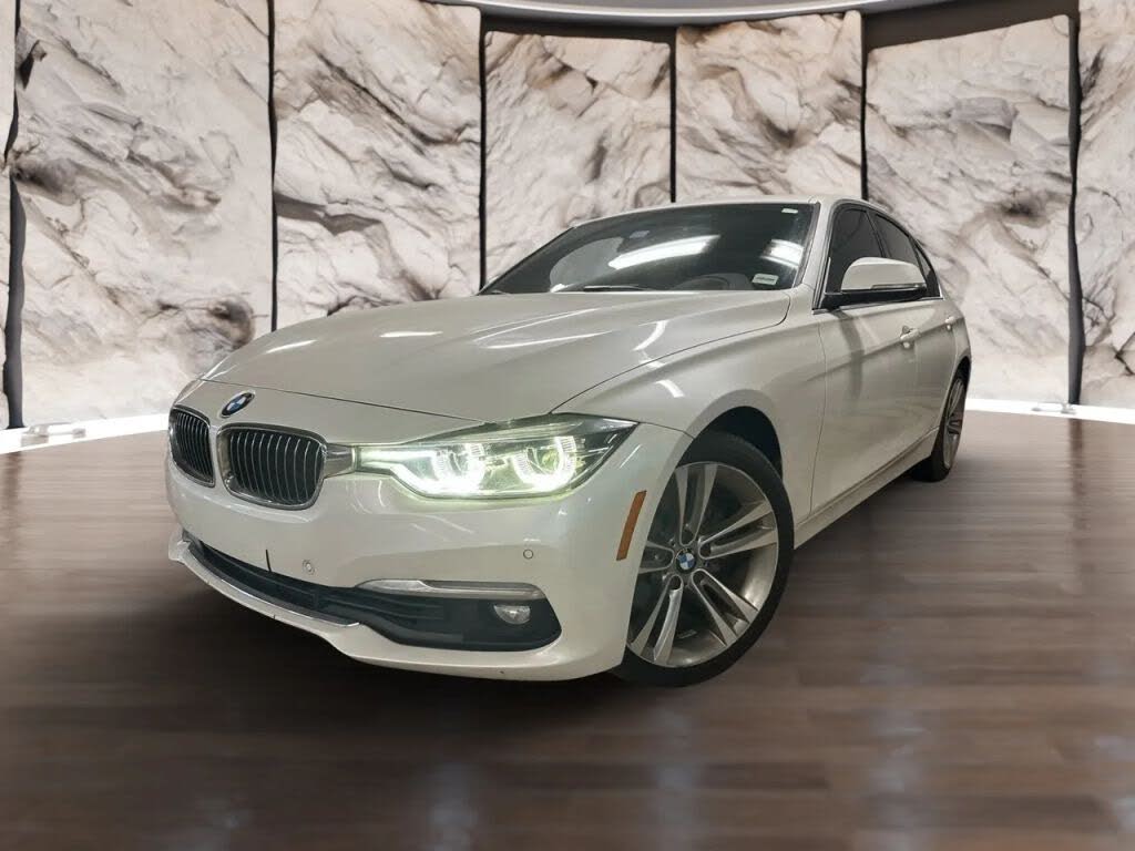 2016 BMW 3 Series 328i Sedan RWD