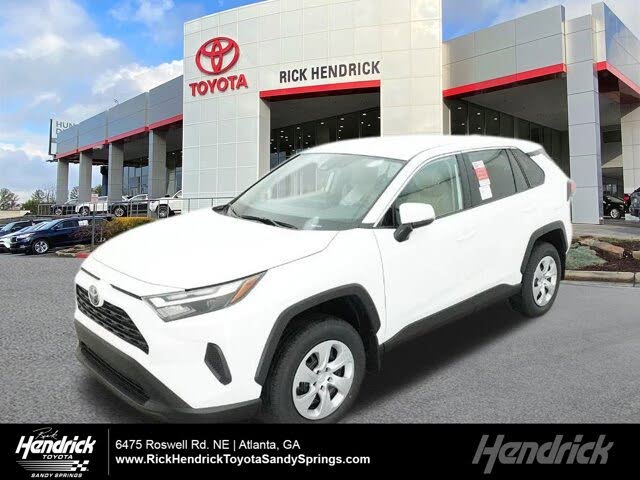 2025 Toyota RAV4 LE FWD
