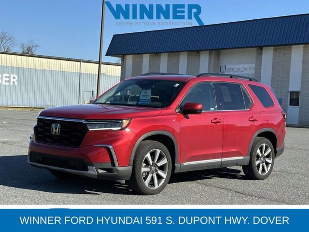 2023 Honda Pilot Touring AWD