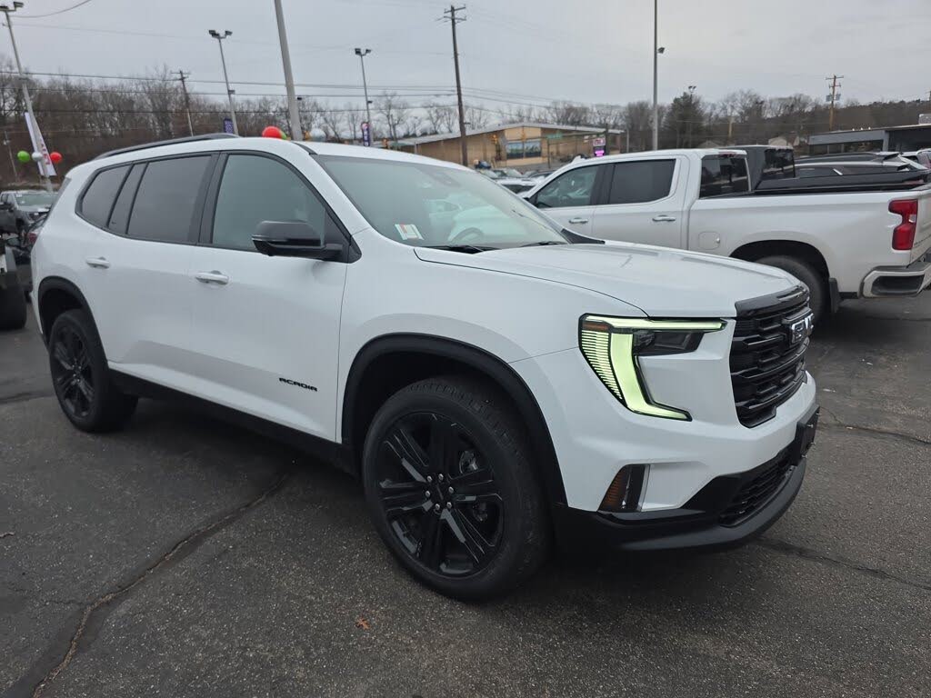 2026 GMC Acadia Elevation AWD