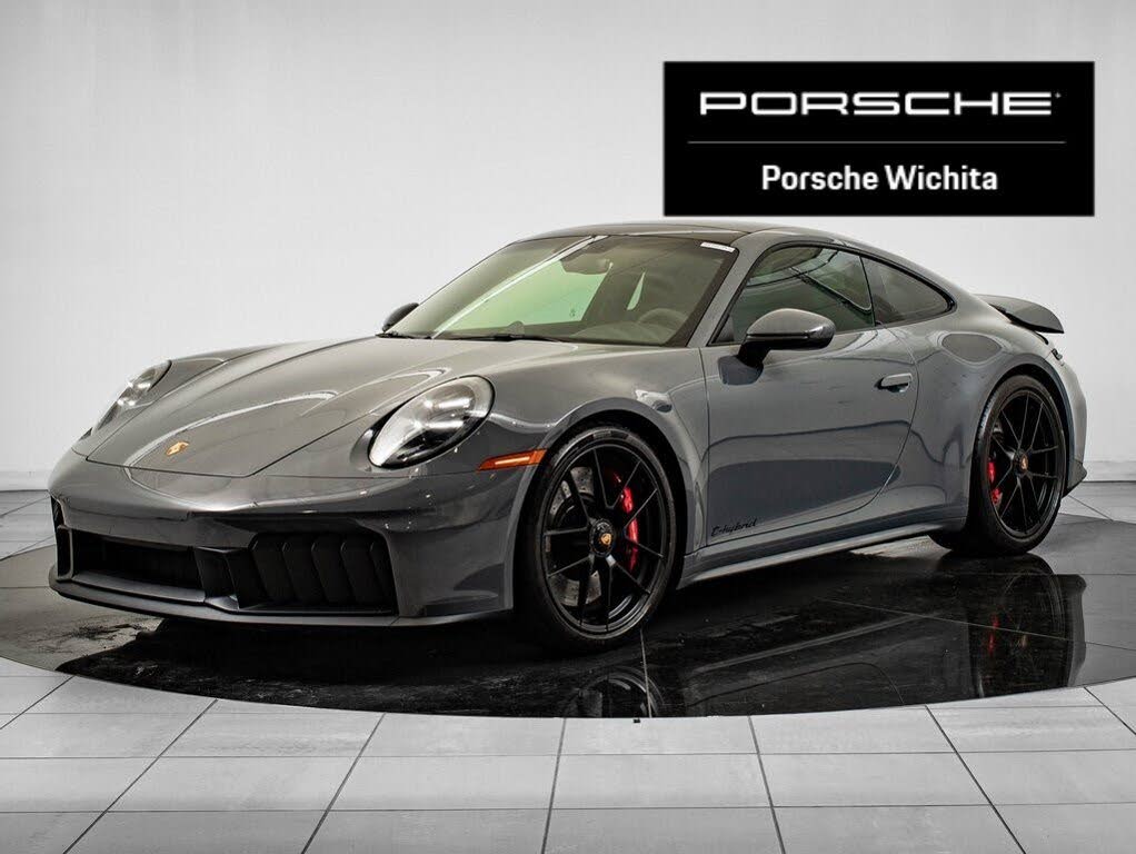 2025 Porsche 911 Carrera GTS Coupe RWD