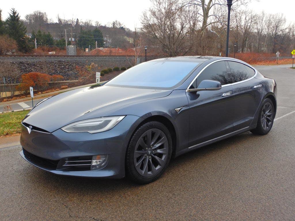 2017 Tesla Model S 90D AWD