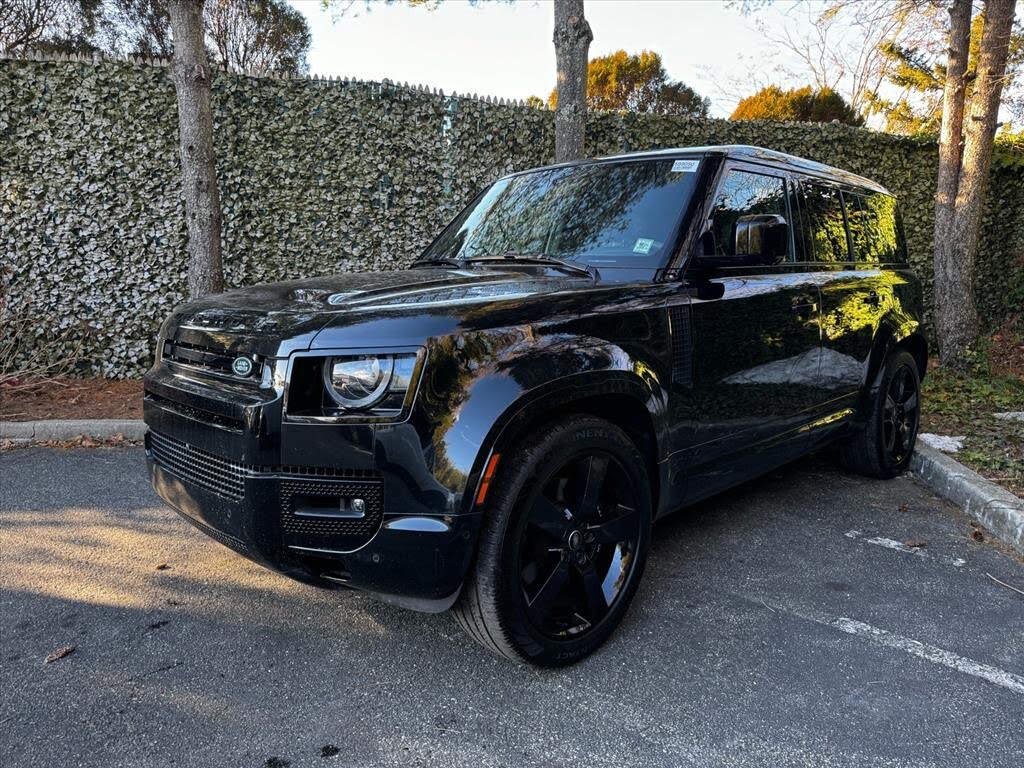 2023 Land Rover Defender 110 V8 AWD