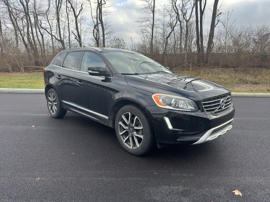 2017 Volvo XC60 T6 Dynamic AWD