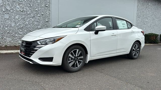 2025 Nissan Versa SV FWD