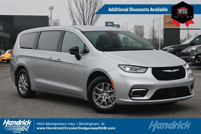 2026 Chrysler Pacifica Select FWD