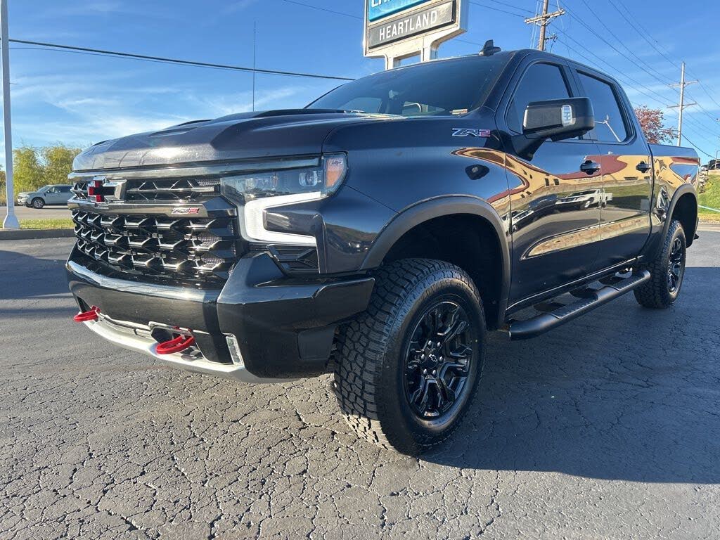 2023 Chevrolet Silverado 1500 ZR2 Crew Cab 4WD
