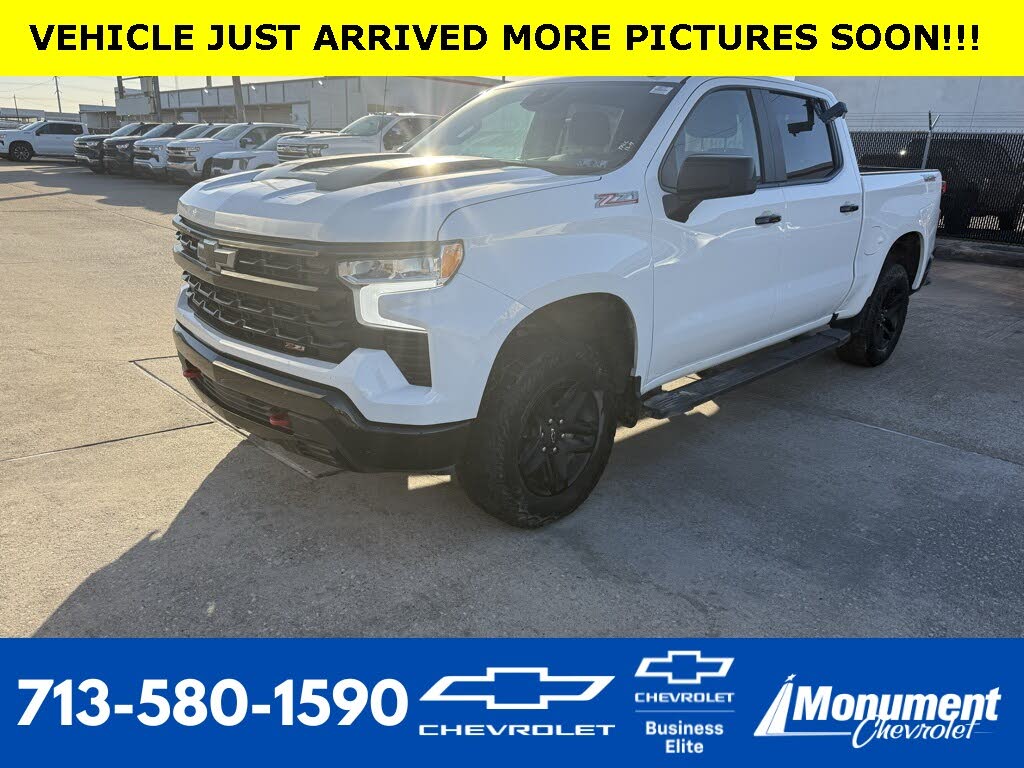 2024 Chevrolet Silverado 1500 LT Trail Boss Crew Cab 4WD