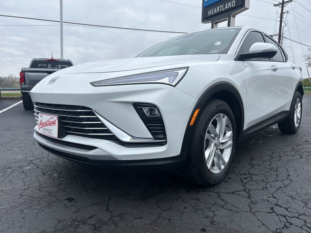 2025 Buick Envista Preferred FWD