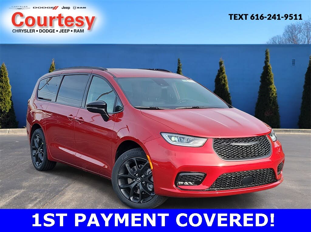 2026 Chrysler Pacifica Select AWD