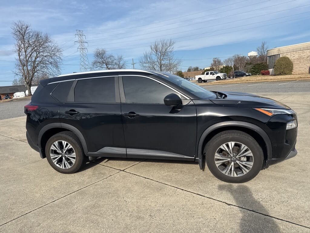2023 Nissan Rogue SV FWD