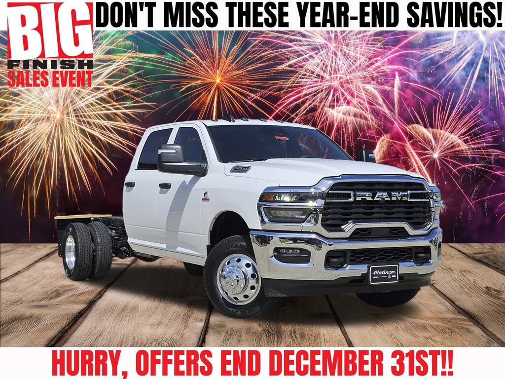 2025 RAM 3500 Chassis Tradesman Crew Cab LB DRW 4WD