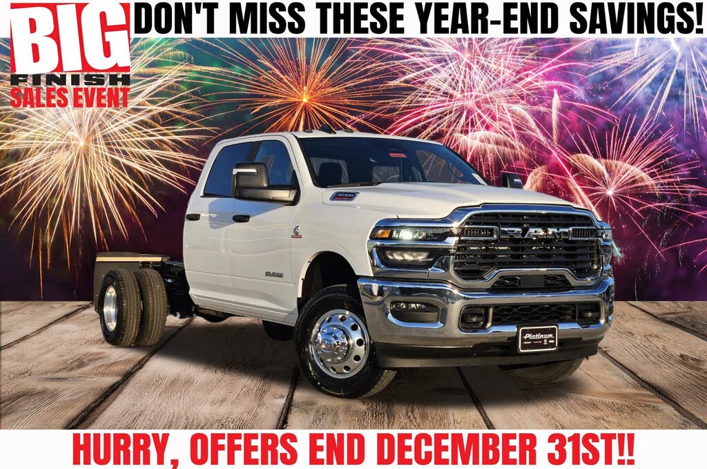 2026 RAM 3500 Chassis Tradesman Crew Cab LB DRW 4WD