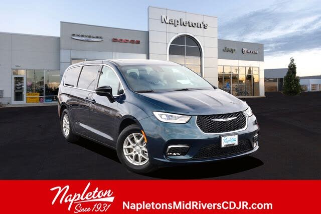 2025 Chrysler Pacifica Select FWD