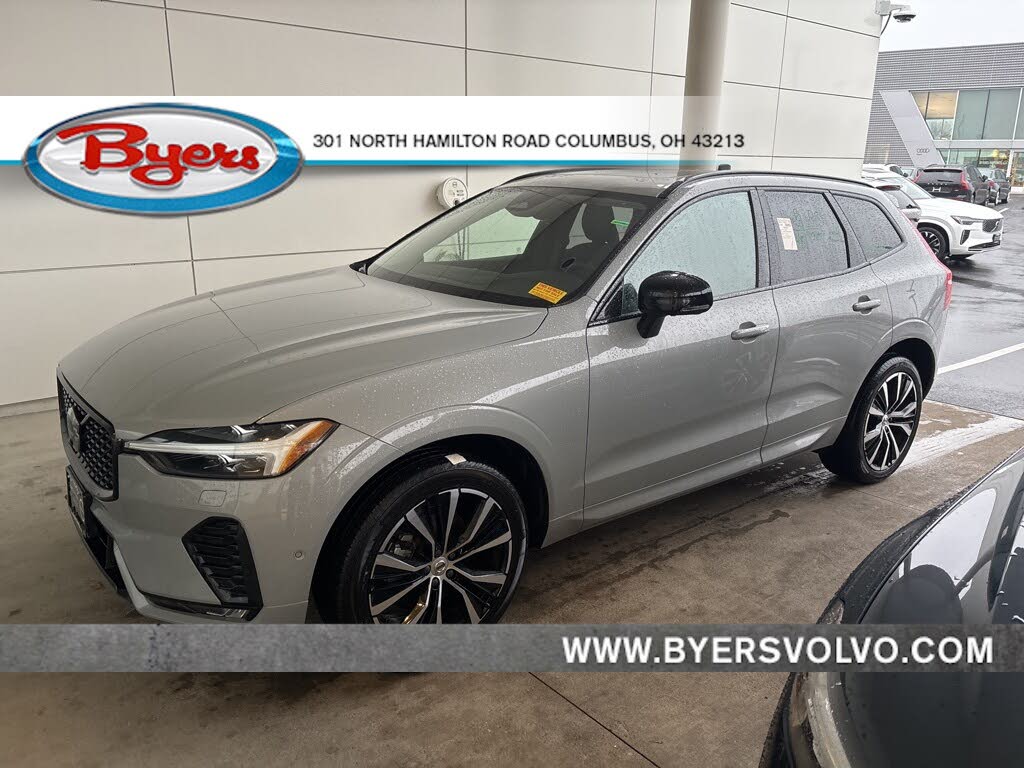 2025 Volvo XC60 B5 Plus Dark Theme AWD
