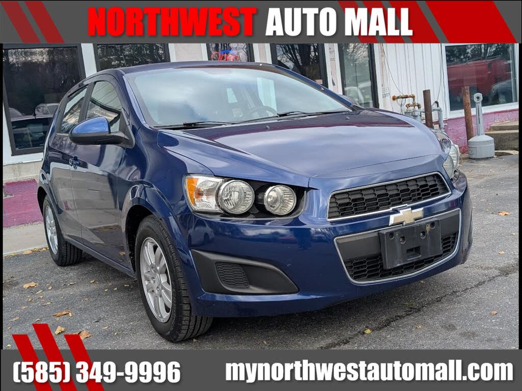 2013 Chevrolet Sonic LT Hatchback FWD