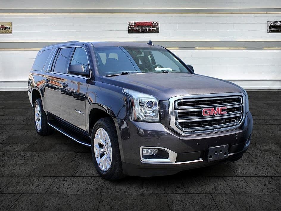 2017 GMC Yukon XL SLE RWD