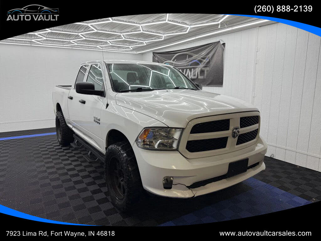 2018 RAM 1500 Express Quad Cab 4WD