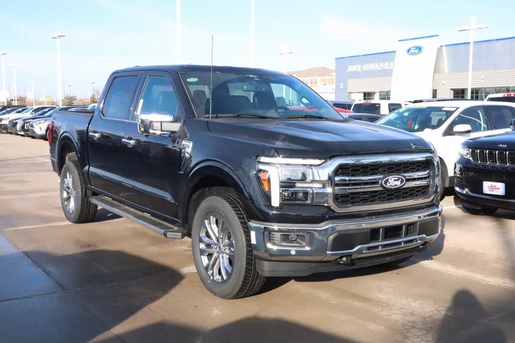 2025 Ford F-150 Lariat SuperCrew 4WD