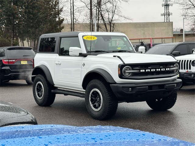 2021 Ford Bronco Outer Banks Advanced 2-Door 4WD