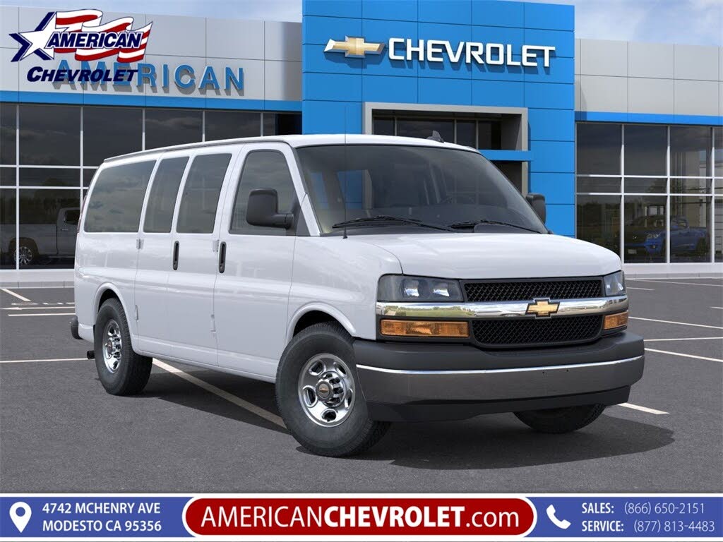 2025 Chevrolet Express 3500 LT RWD