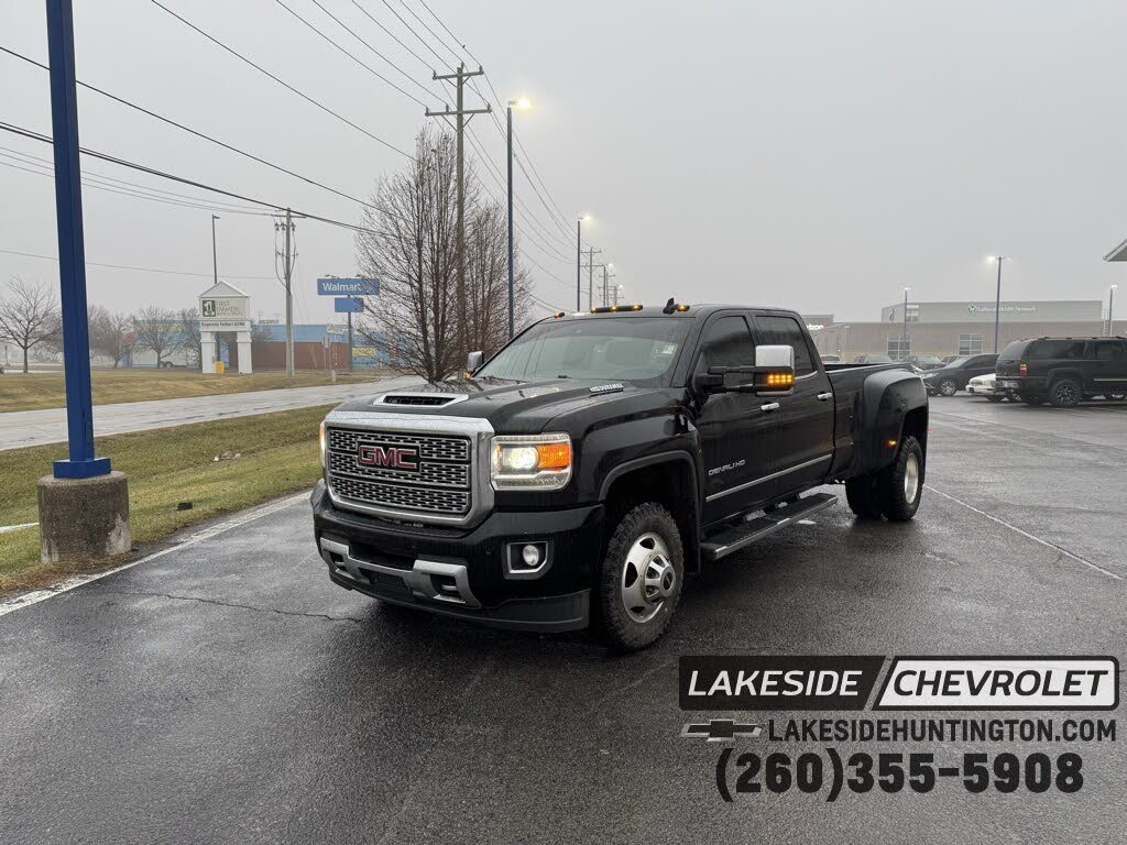 2019 GMC Sierra 3500HD Denali Crew Cab LB DRW 4WD