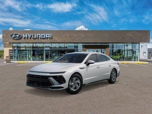 2025 Hyundai Sonata SE FWD