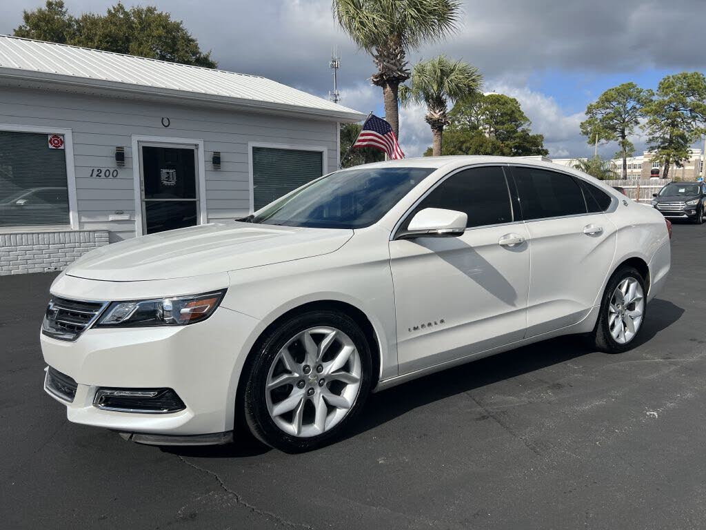 2017 Chevrolet Impala LT FWD