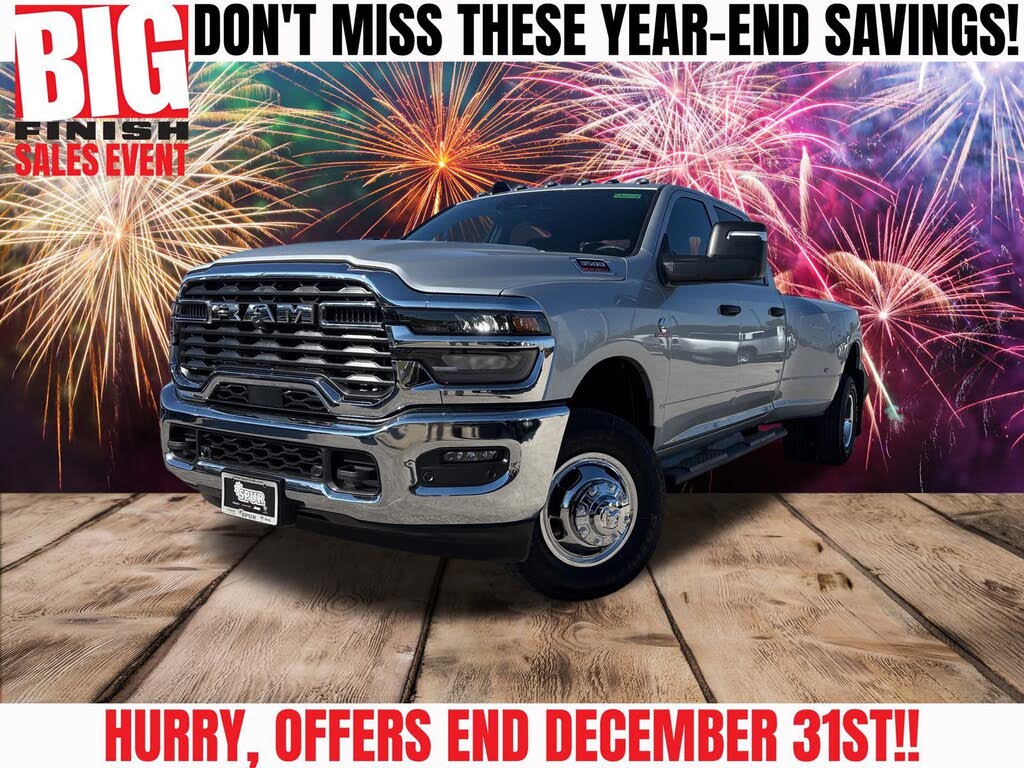 2026 RAM 3500 Tradesman Crew Cab LB DRW 4WD