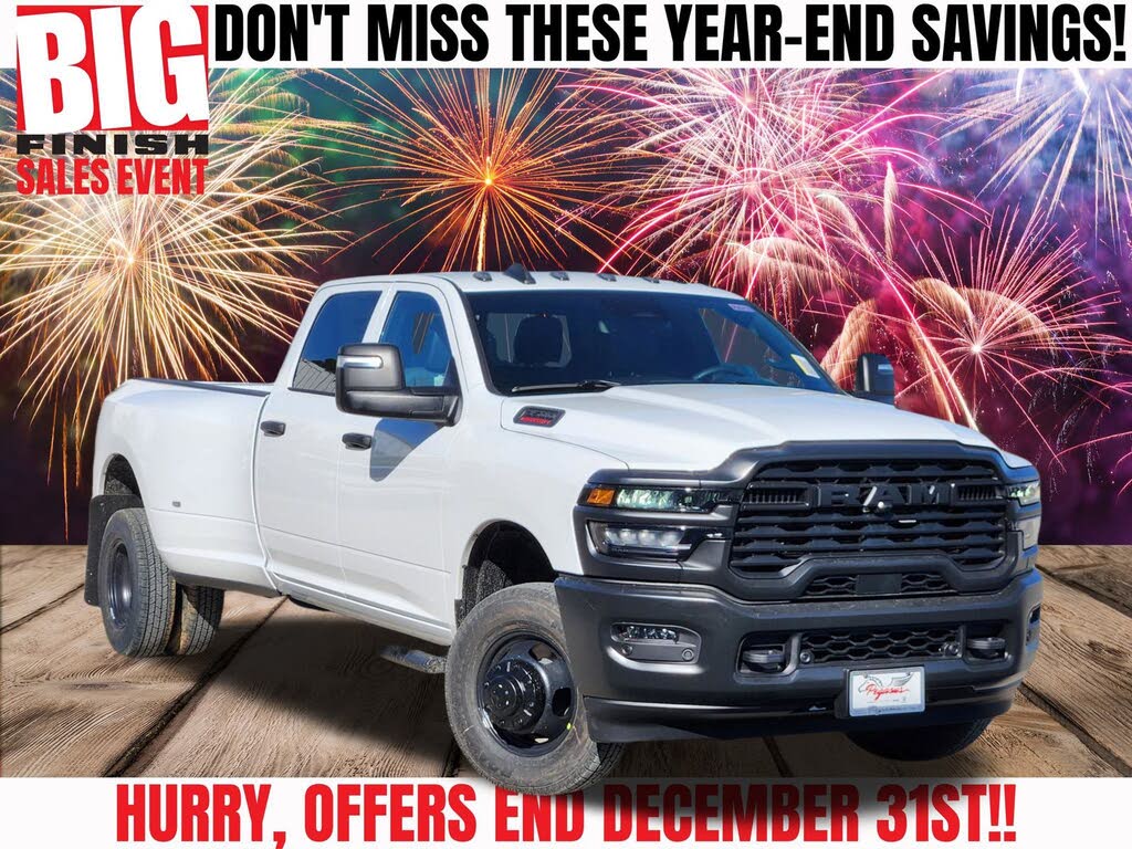 2026 RAM 3500 Tradesman Crew Cab LB DRW 4WD
