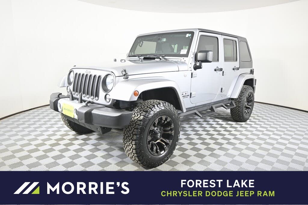 2014 Jeep Wrangler Unlimited Sahara 4WD