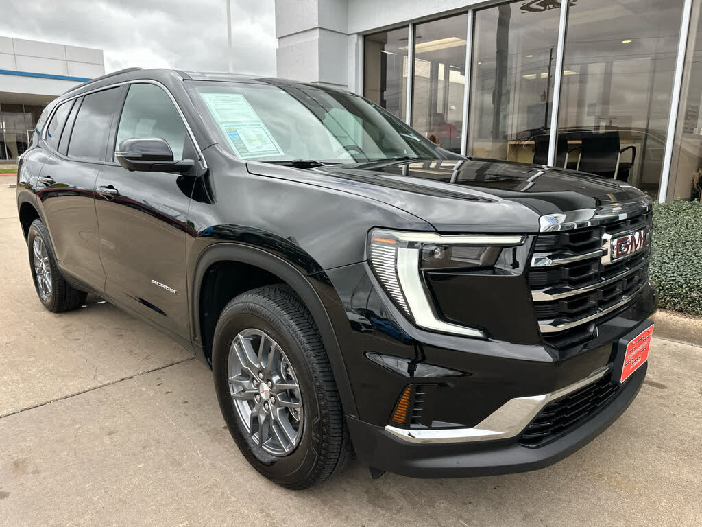 2025 GMC Acadia Elevation FWD