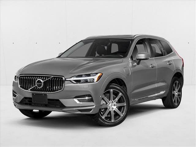 2018 Volvo XC60 Hybrid Plug-in T8 Momentum eAWD