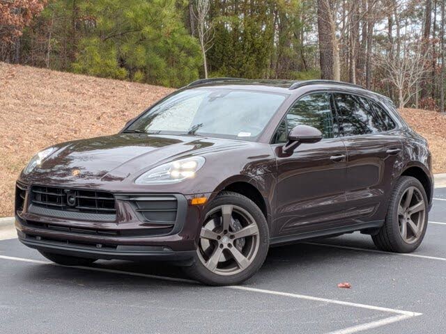 2025 Porsche Macan AWD