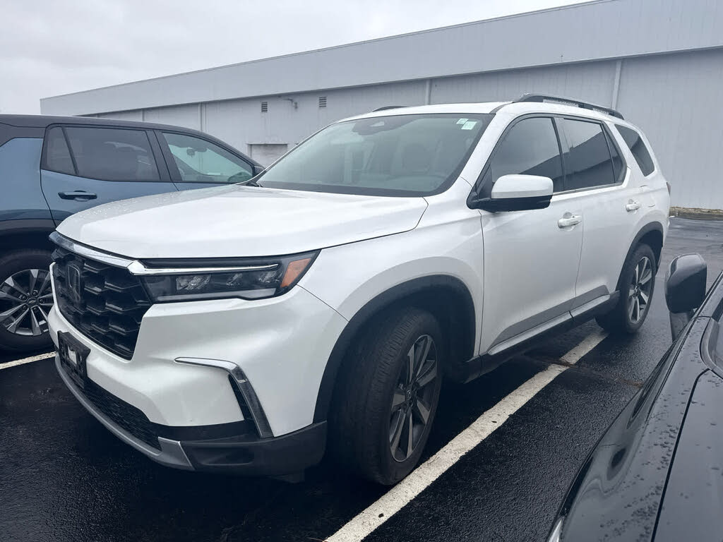 2024 Honda Pilot Touring AWD