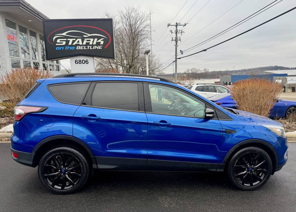 2017 Ford Escape Titanium AWD