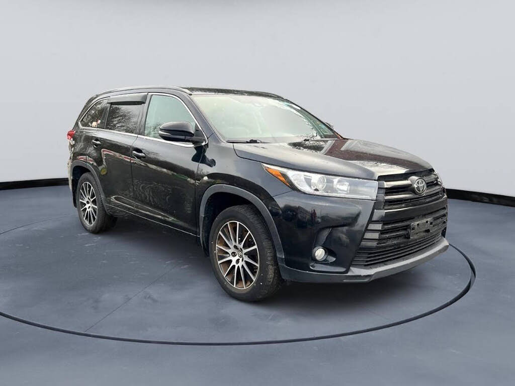 2017 Toyota Highlander SE AWD