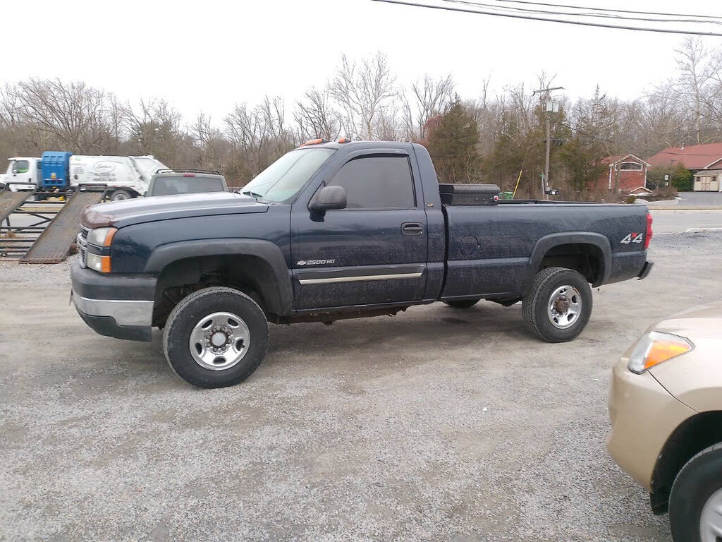 2006 Chevrolet Silverado 2500HD Work Truck Regular Cab LB 4WD