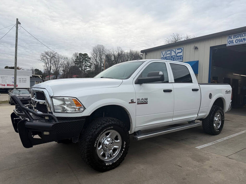 2018 RAM 2500 Tradesman Crew Cab 4WD