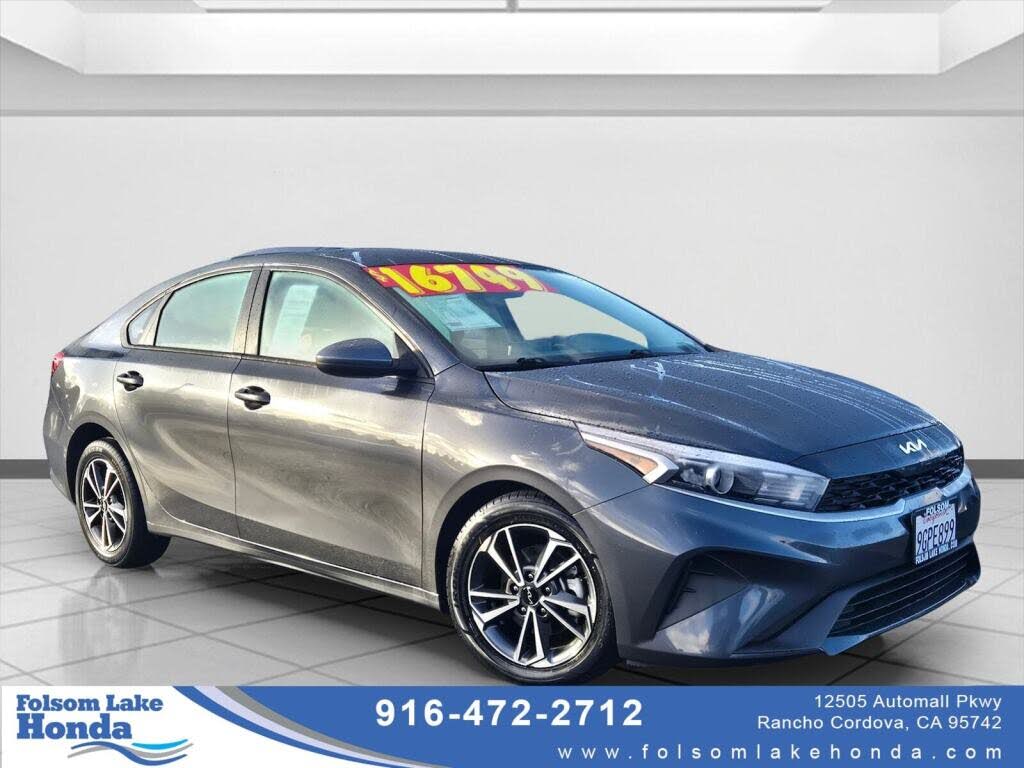 2023 Kia Forte LXS FWD