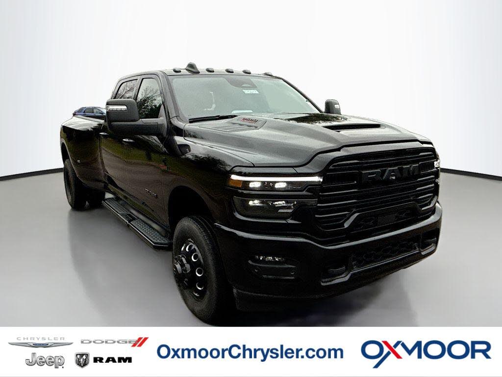 2026 RAM 3500 Laramie Crew Cab LB DRW 4WD