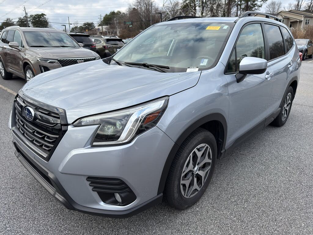 2023 Subaru Forester Premium Crossover AWD